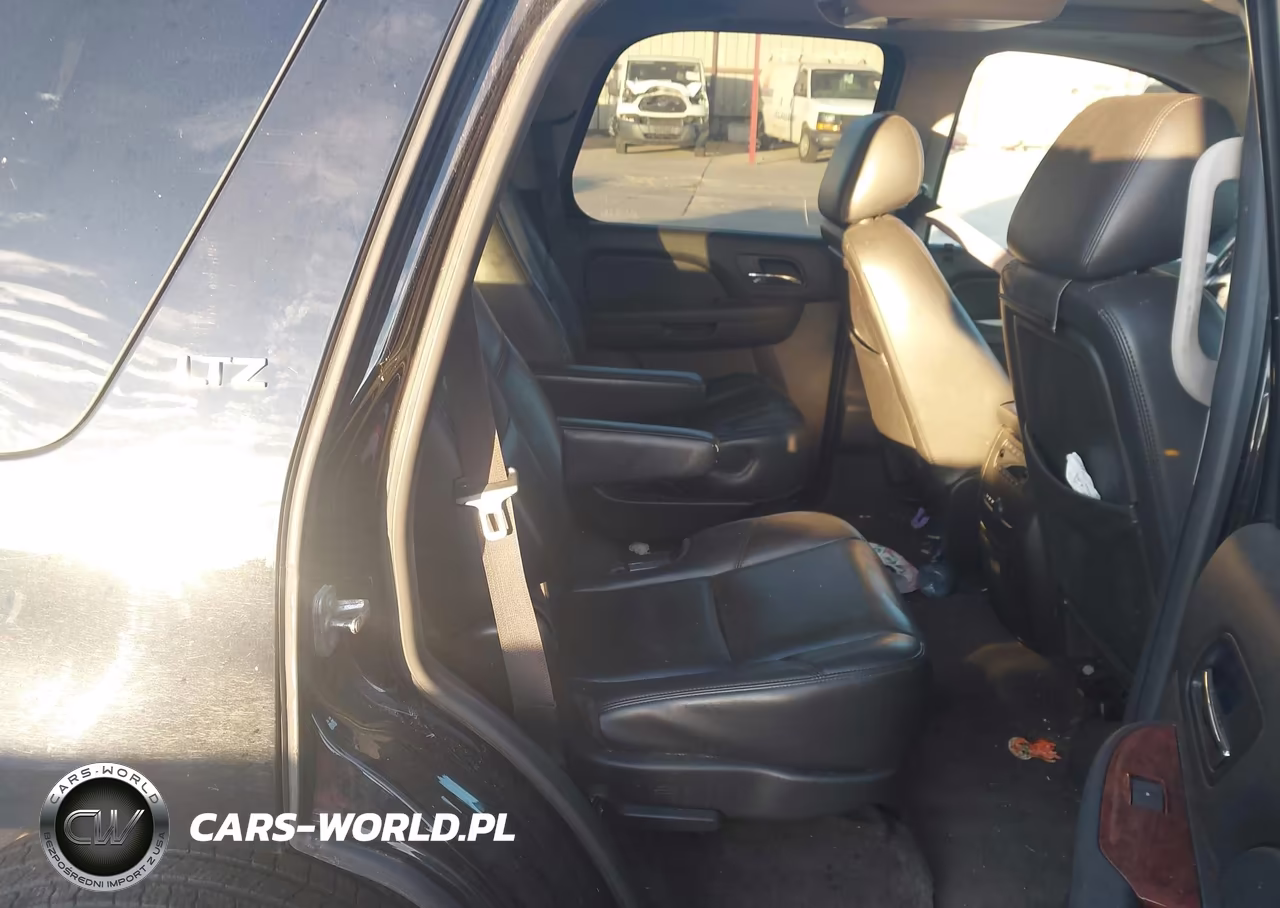2014 Chevrolet Tahoe Ltz VIN:1GNSKCE09ER131581 - 8