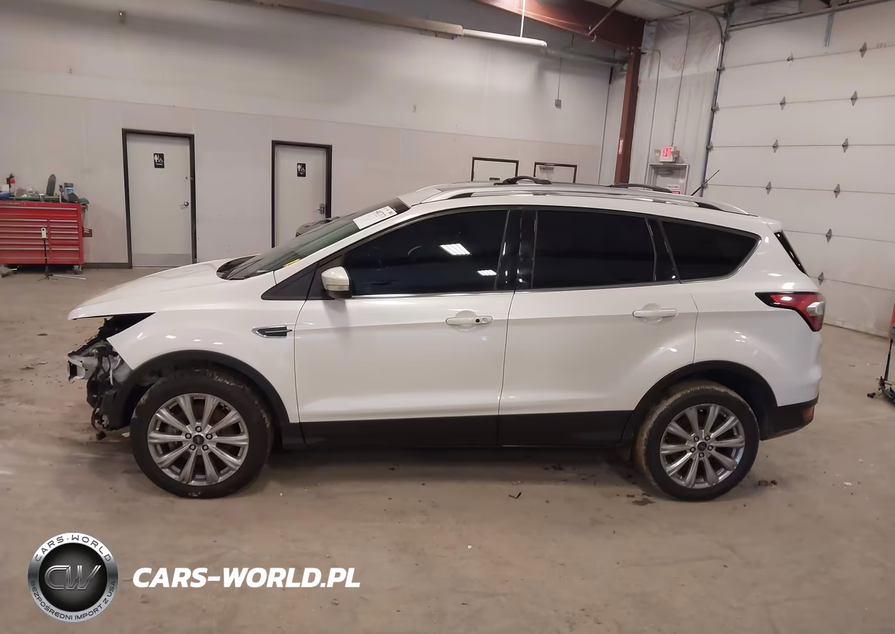 2017 Ford Escape Titanium VIN:1FMCU9J94HUD57846 - 14
