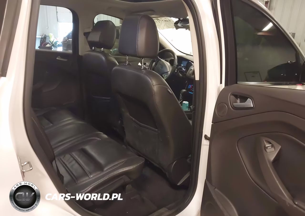 2017 Ford Escape Titanium VIN:1FMCU9J94HUD57846 - 8