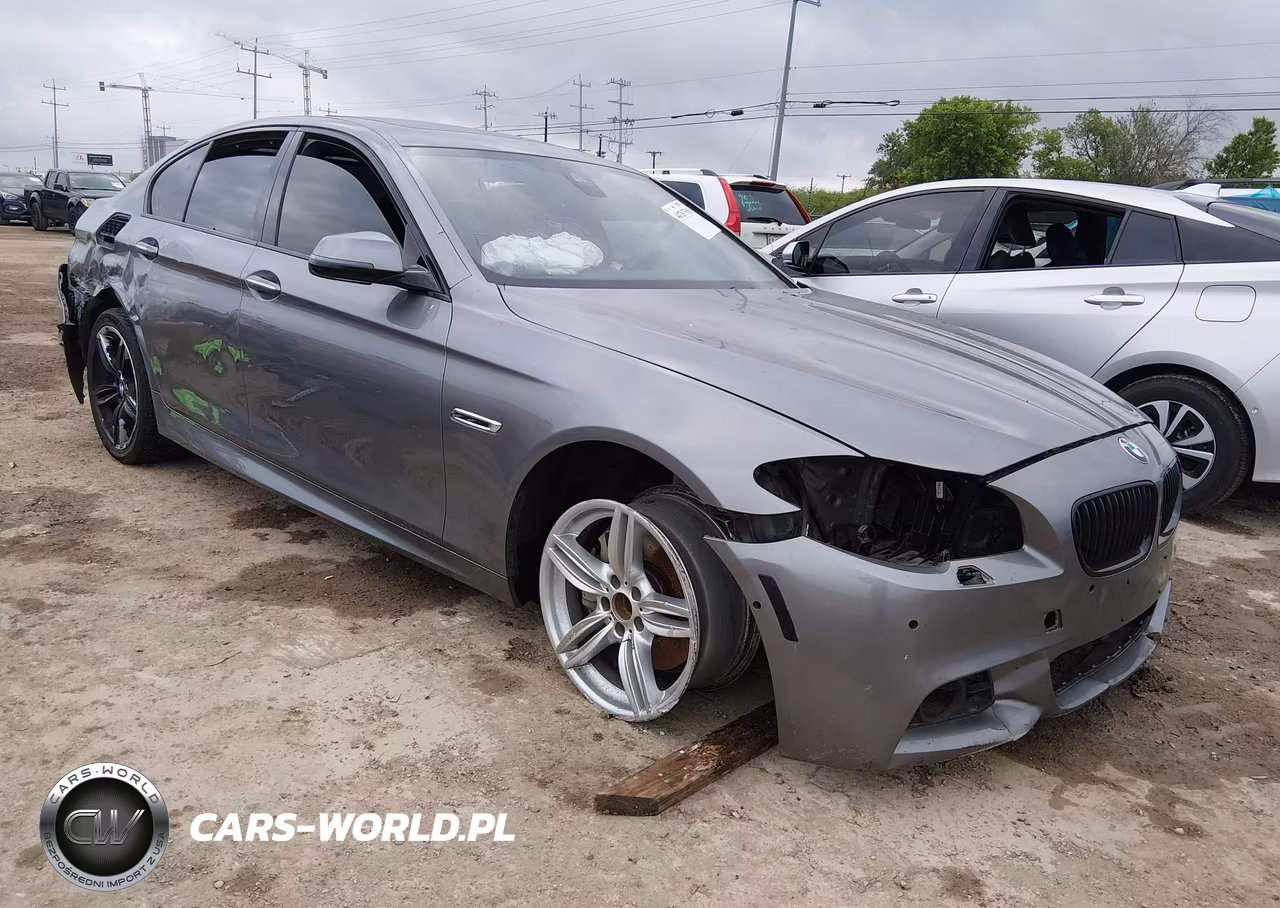 2015 BMW 550I xDrive – zdjęcie 1 z 16