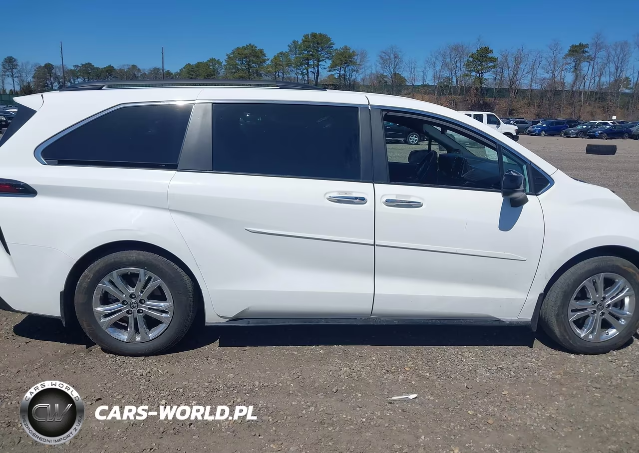 2023 Toyota Sienna Xse VIN:5TDDSKFC0PS093666 - 13