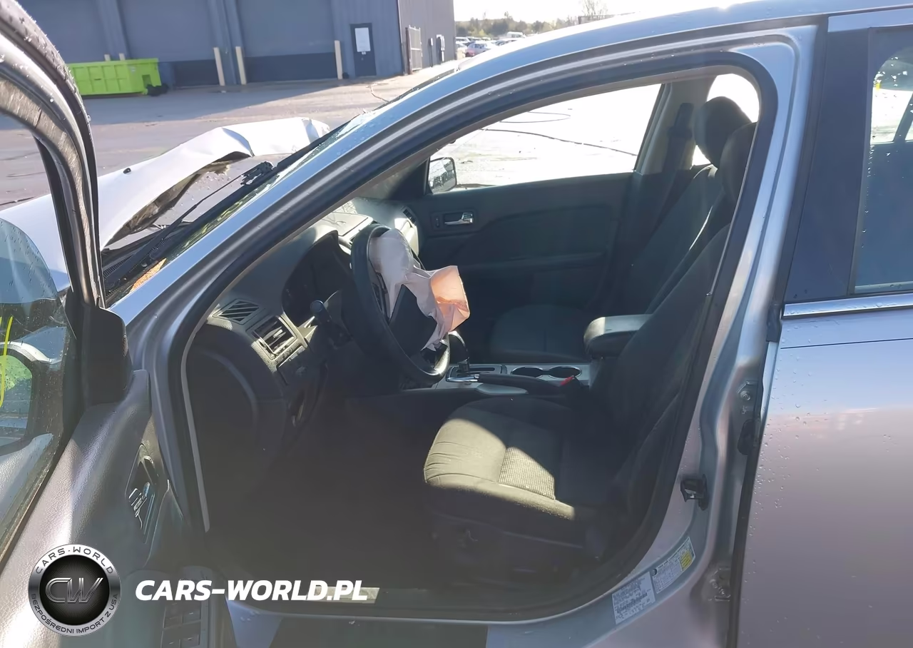 2011 Ford Fusion Se VIN:3FAHP0HA1BR165348 - 5