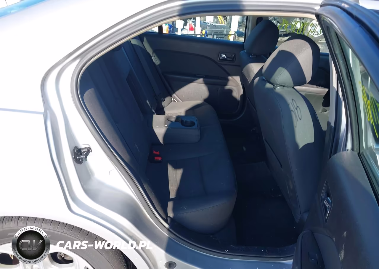 2011 Ford Fusion Se VIN:3FAHP0HA1BR165348 - 8