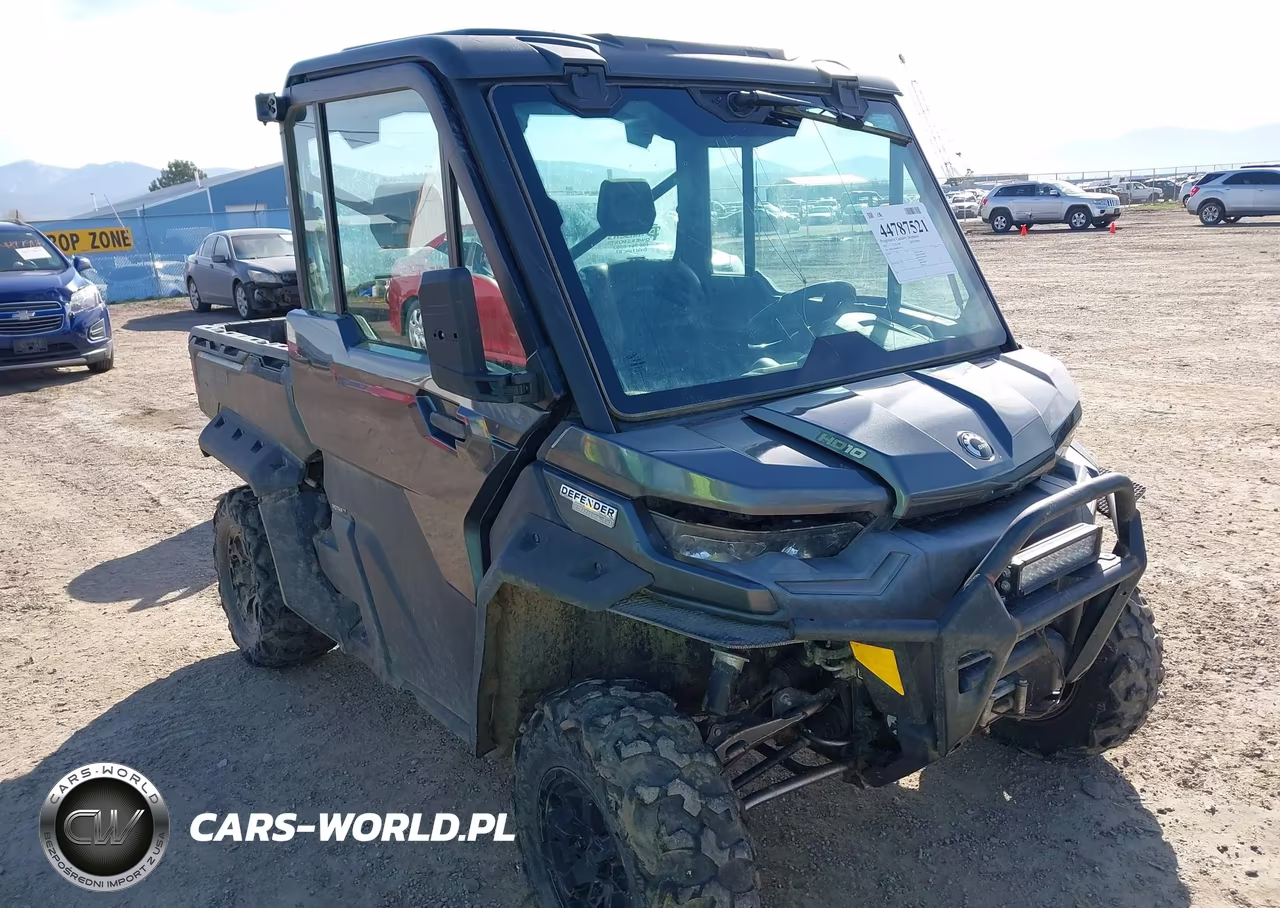 2022 Can-Am Defender Limited Cab Hd10