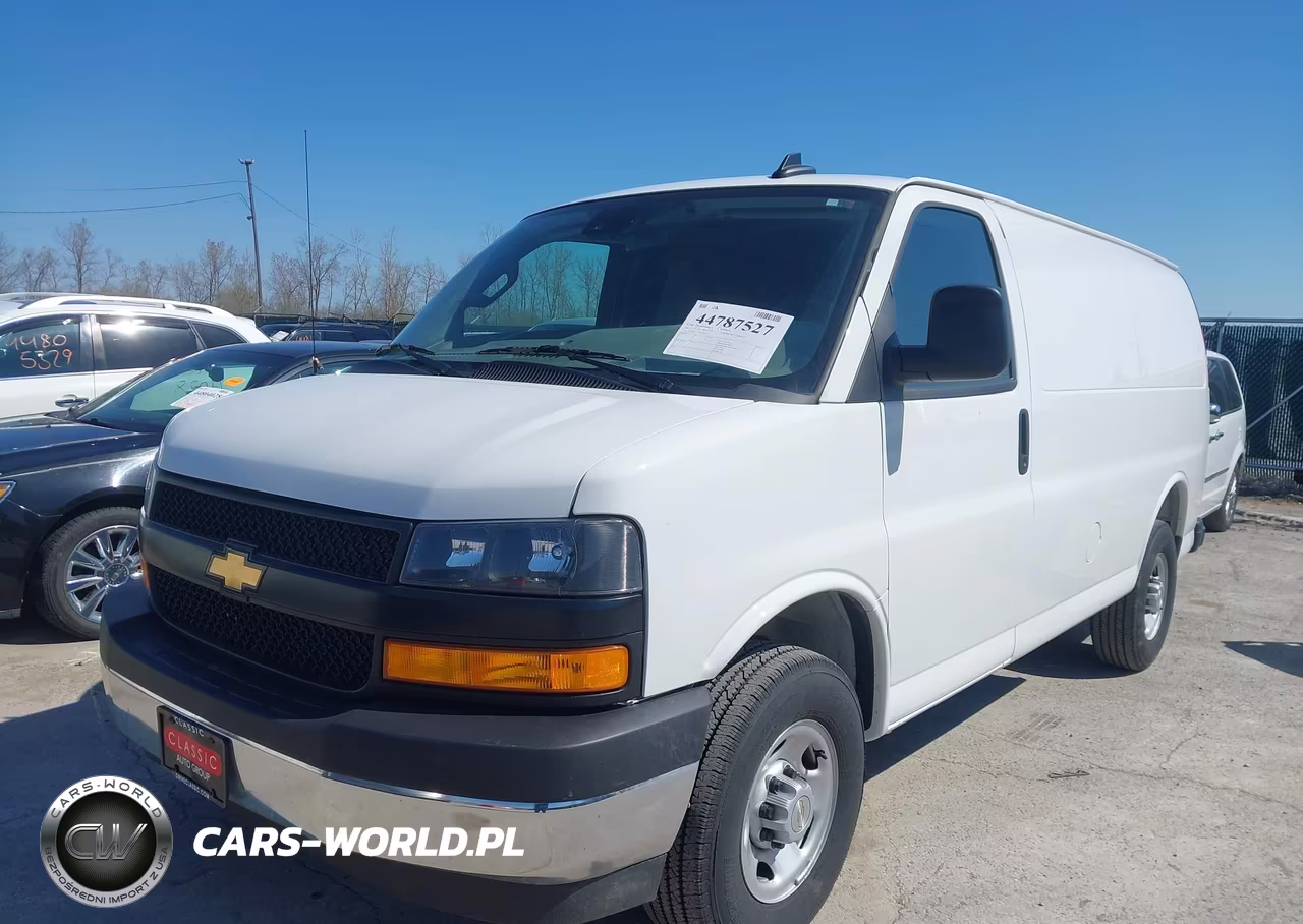 2025 Chevrolet Express Cargo Rwd 2500 Regular Wheelbase Wt VIN:1GCWGAF70S1208151 - 2