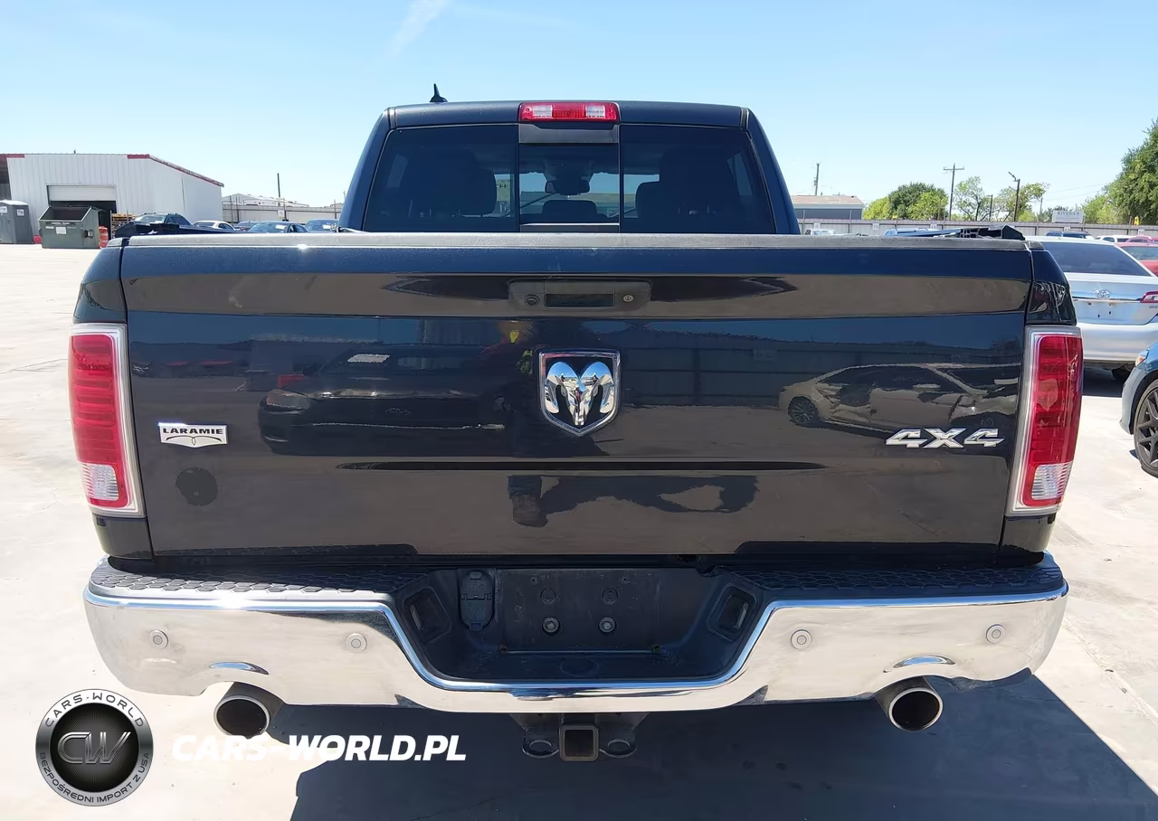 2018 Ram 1500 Laramie 4X4 5'7 Box VIN:1C6RR7NT0JS162474 - 17