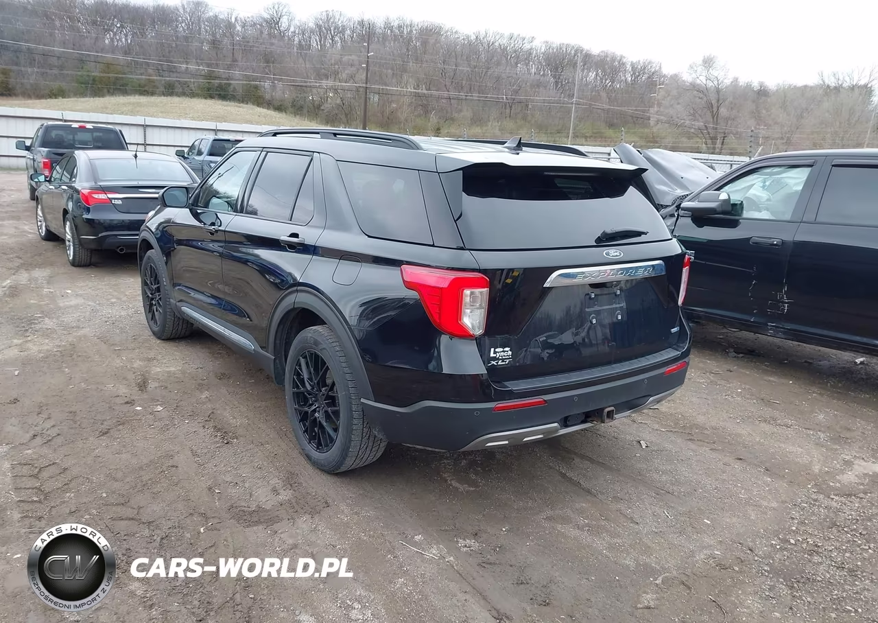2020 Ford Explorer Xlt VIN:1FMSK8DH0LGB65765 - 3