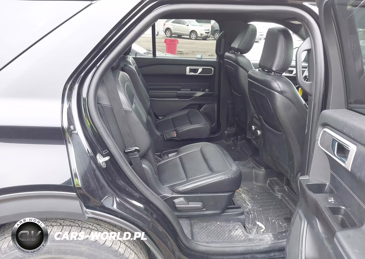 2020 Ford Explorer Xlt VIN:1FMSK8DH0LGB65765 - 8