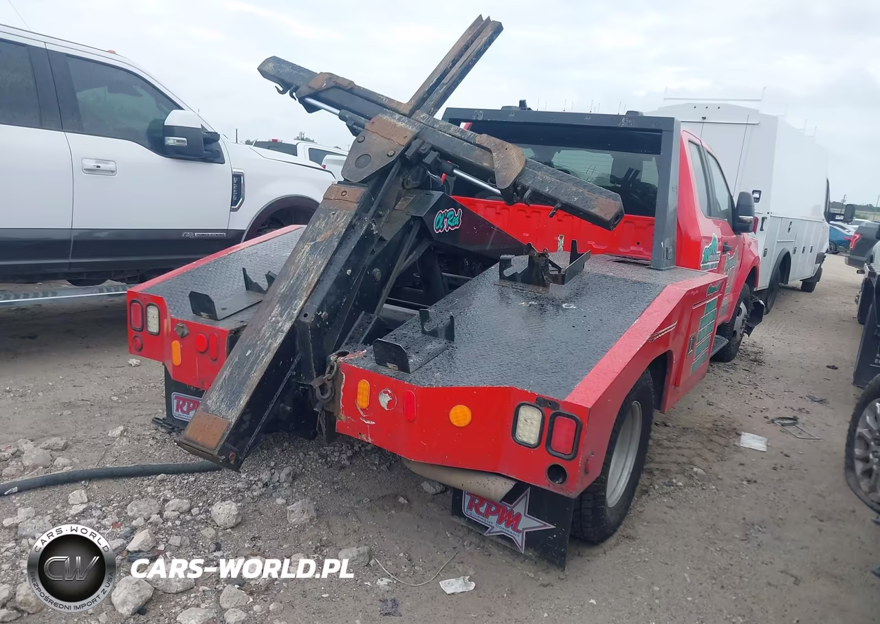 2020 Ford F-350 Chassis Xl VIN:1FD8X3G62LEC74524 - 4