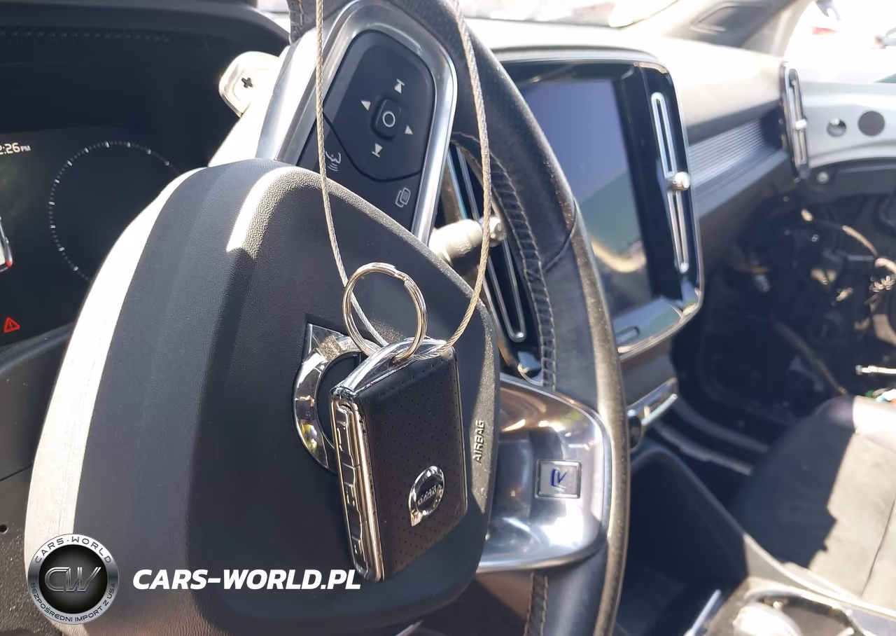 2019 Volvo Xc40 T5 R-Design VIN:YV4162UMXK2142646 - 11