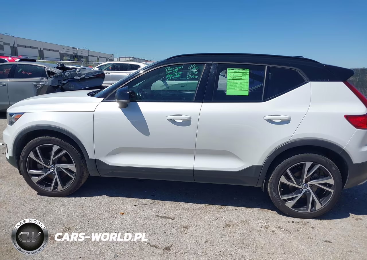 2019 Volvo Xc40 T5 R-Design VIN:YV4162UMXK2142646 - 15