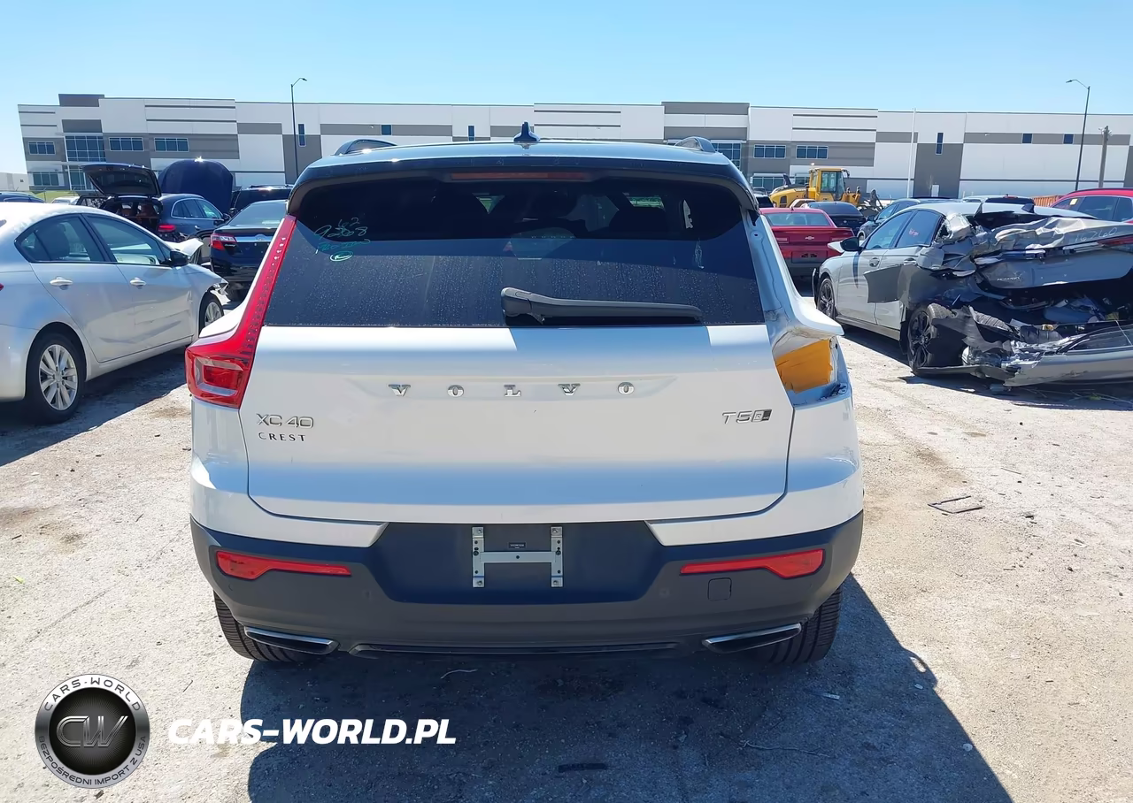 2019 Volvo Xc40 T5 R-Design VIN:YV4162UMXK2142646 - 17