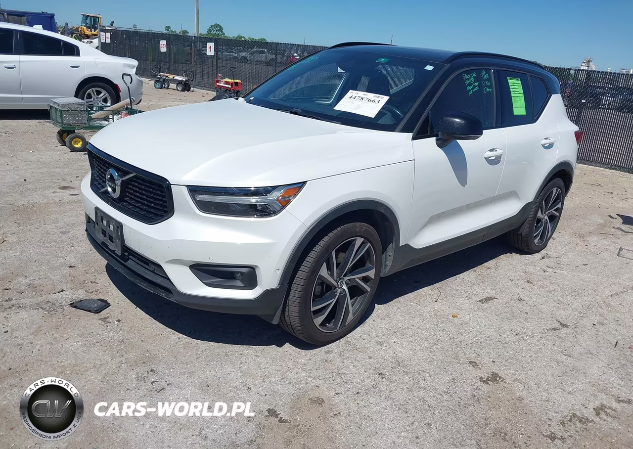 2019 Volvo Xc40 T5 R-Design VIN:YV4162UMXK2142646 - 2