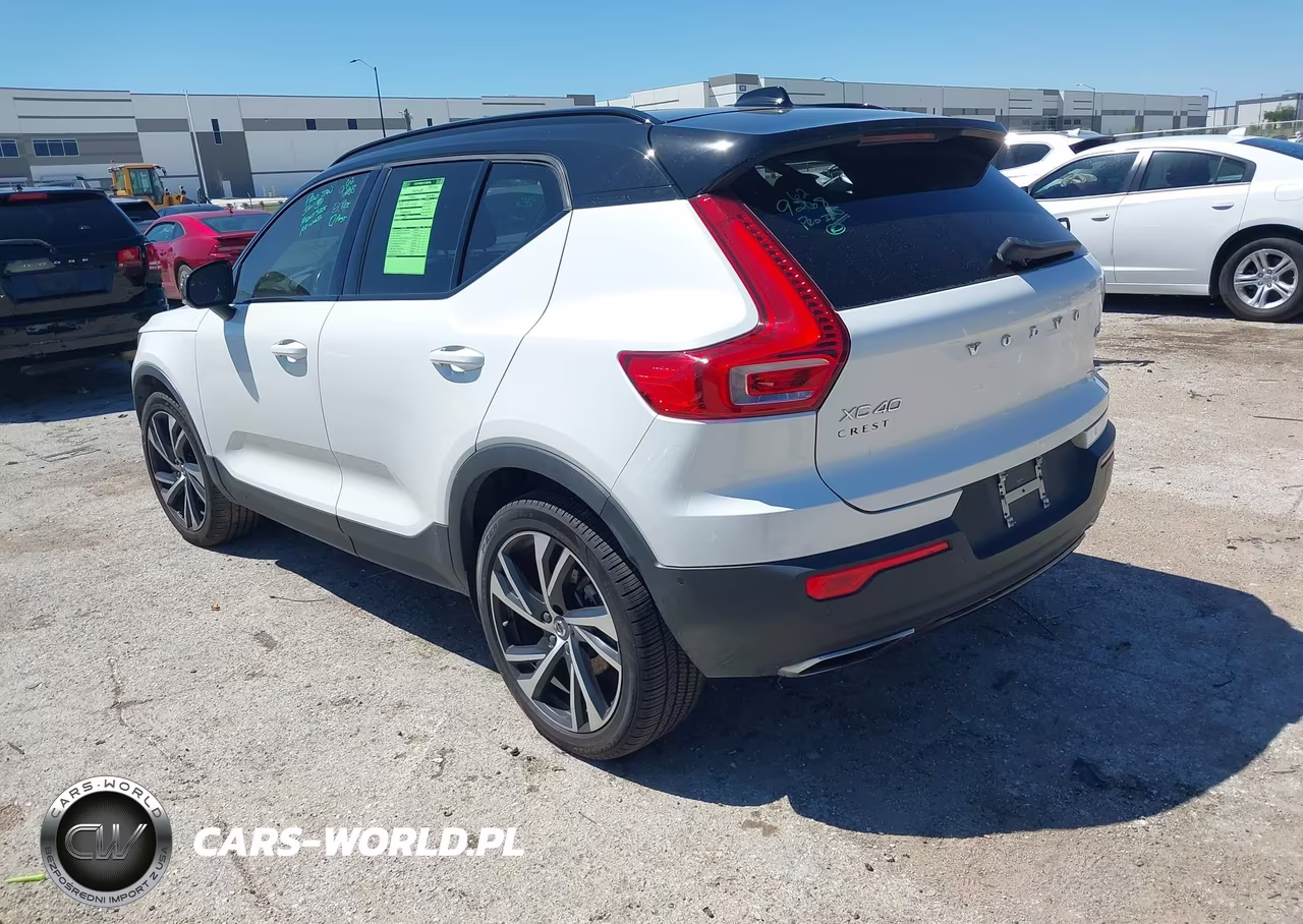 2019 Volvo Xc40 T5 R-Design VIN:YV4162UMXK2142646 - 3