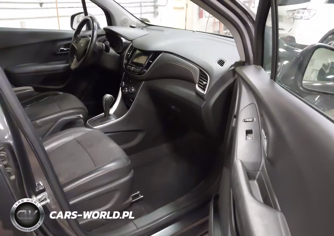 2018 Chevrolet Trax Lt VIN:KL7CJLSB0JB674887 - 5