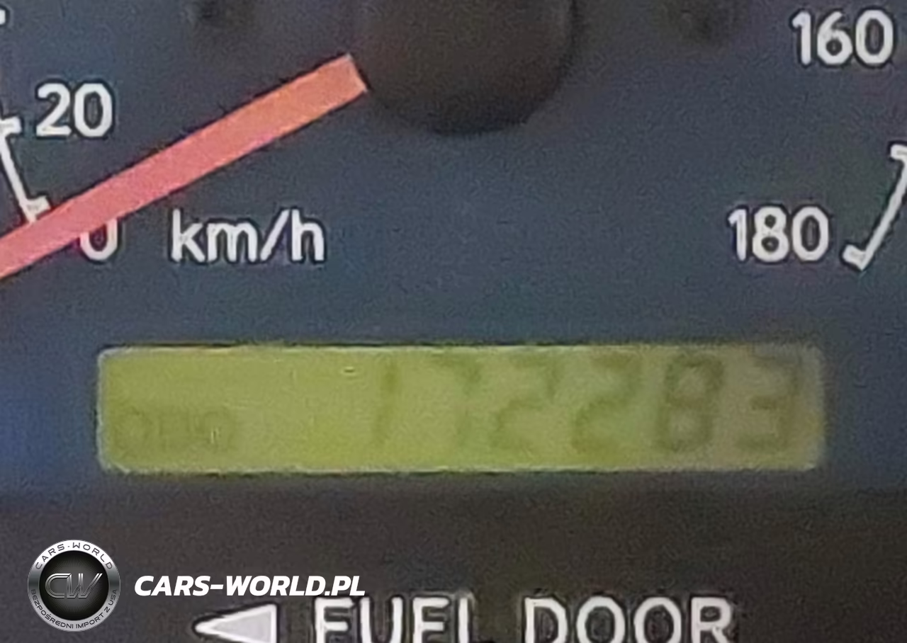 2001 Toyota Sienna Le VIN:4T3ZF13C31U367800 - 16