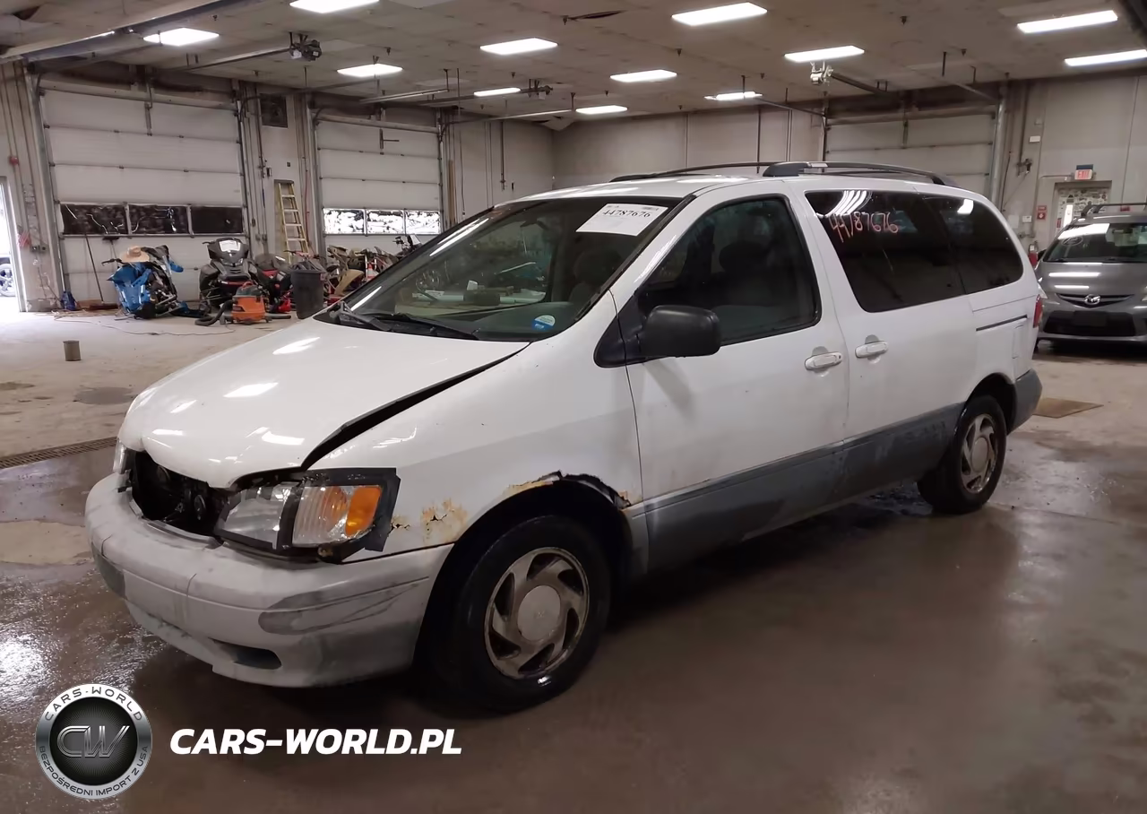 2001 Toyota Sienna Le VIN:4T3ZF13C31U367800 - 2