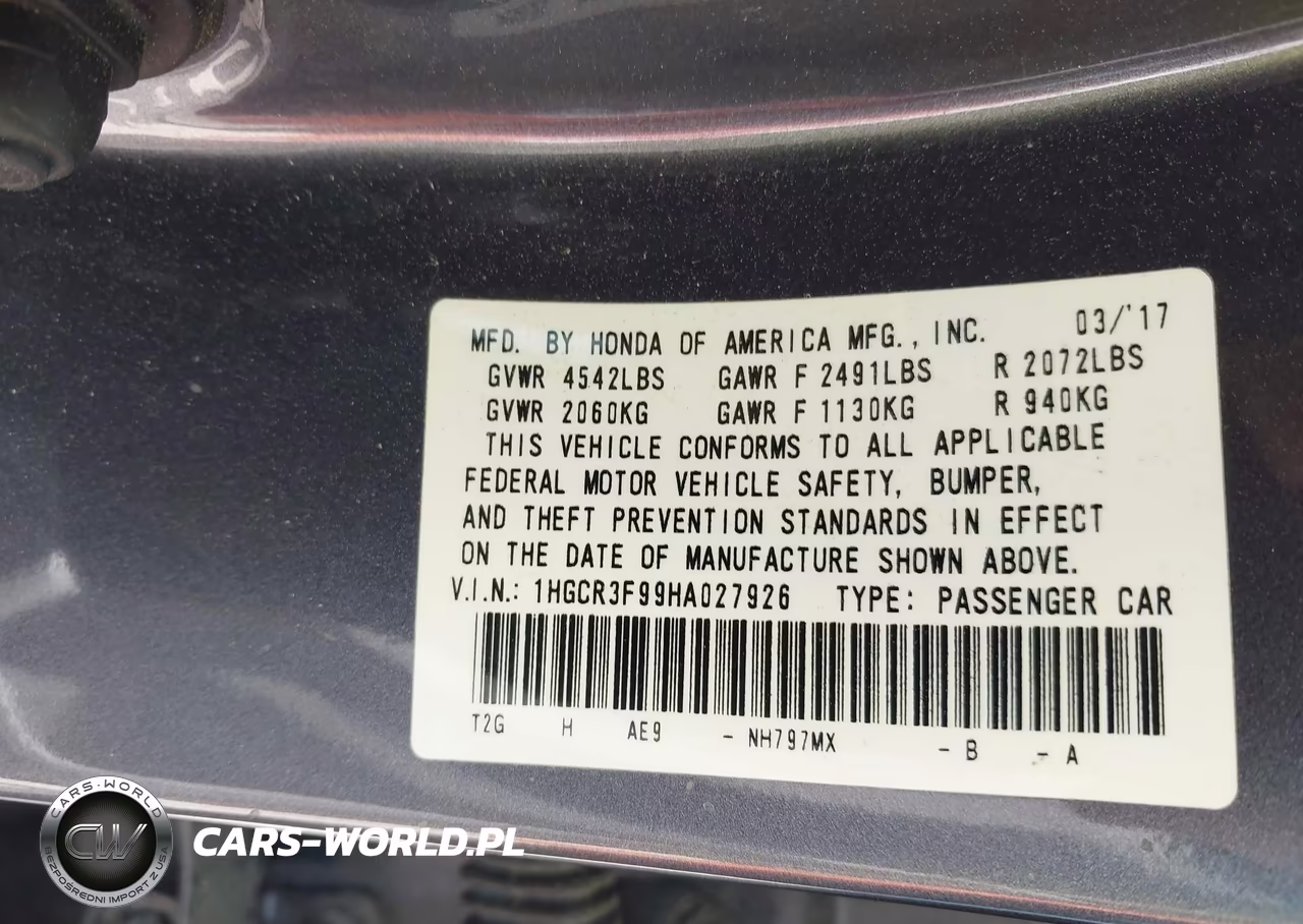2017 Honda Accord Touring V6 VIN:1HGCR3F99HA027926 - 9