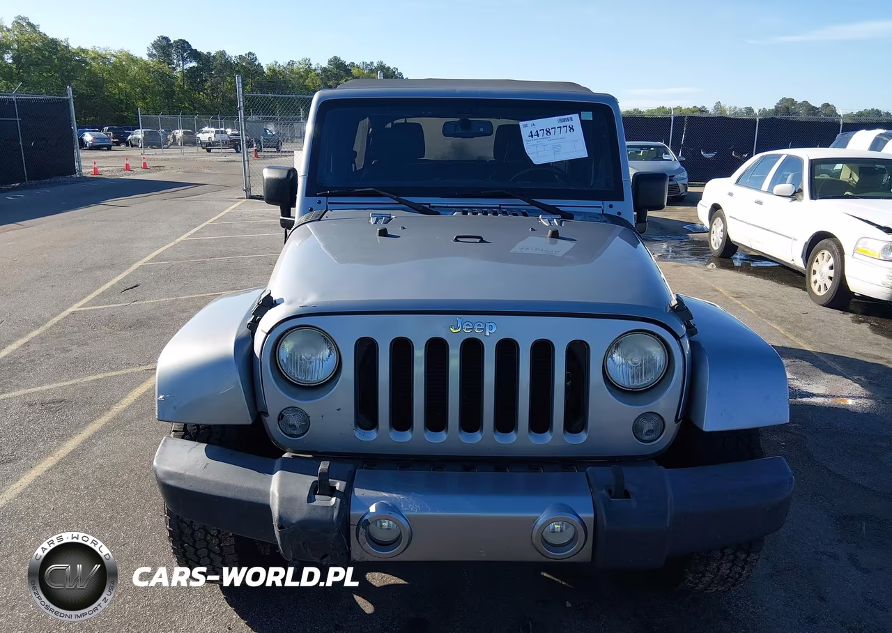 2014 Jeep Wrangler Unlimited Sahara VIN:1C4BJWEG0EL118702 - 12