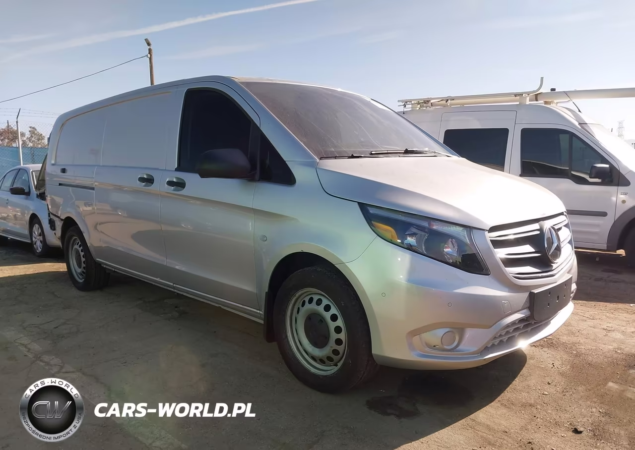 2022 Mercedes-Benz Metris