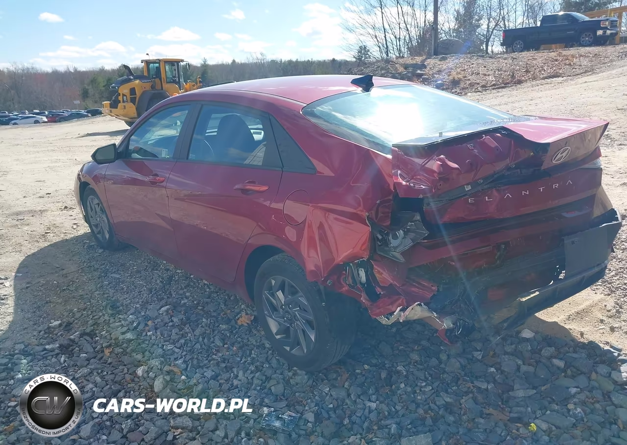 2024 Hyundai Elantra Sel VIN:KMHLM4DG0RU779062 - 3