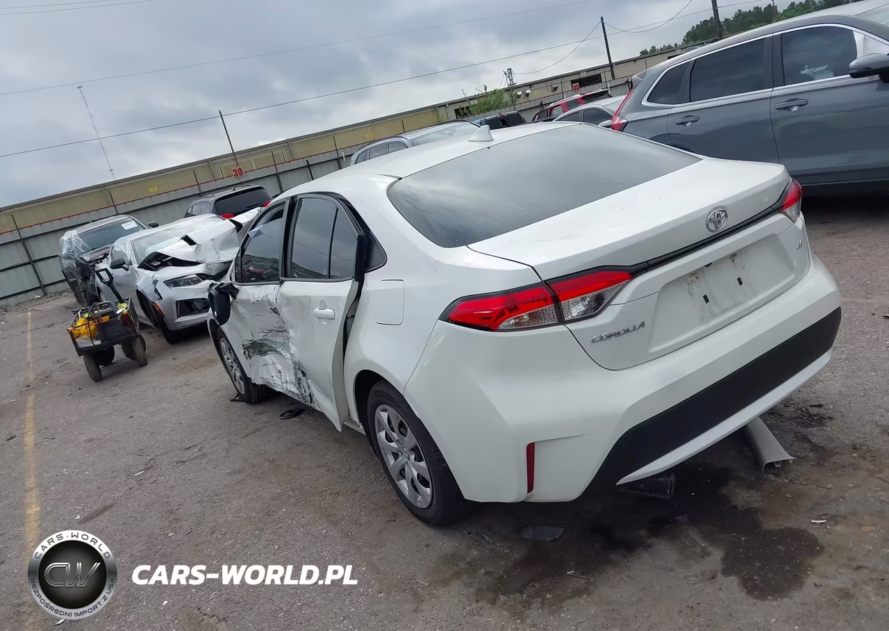 2020 Toyota Corolla Le VIN:5YFEPRAE6LP007979 - 3