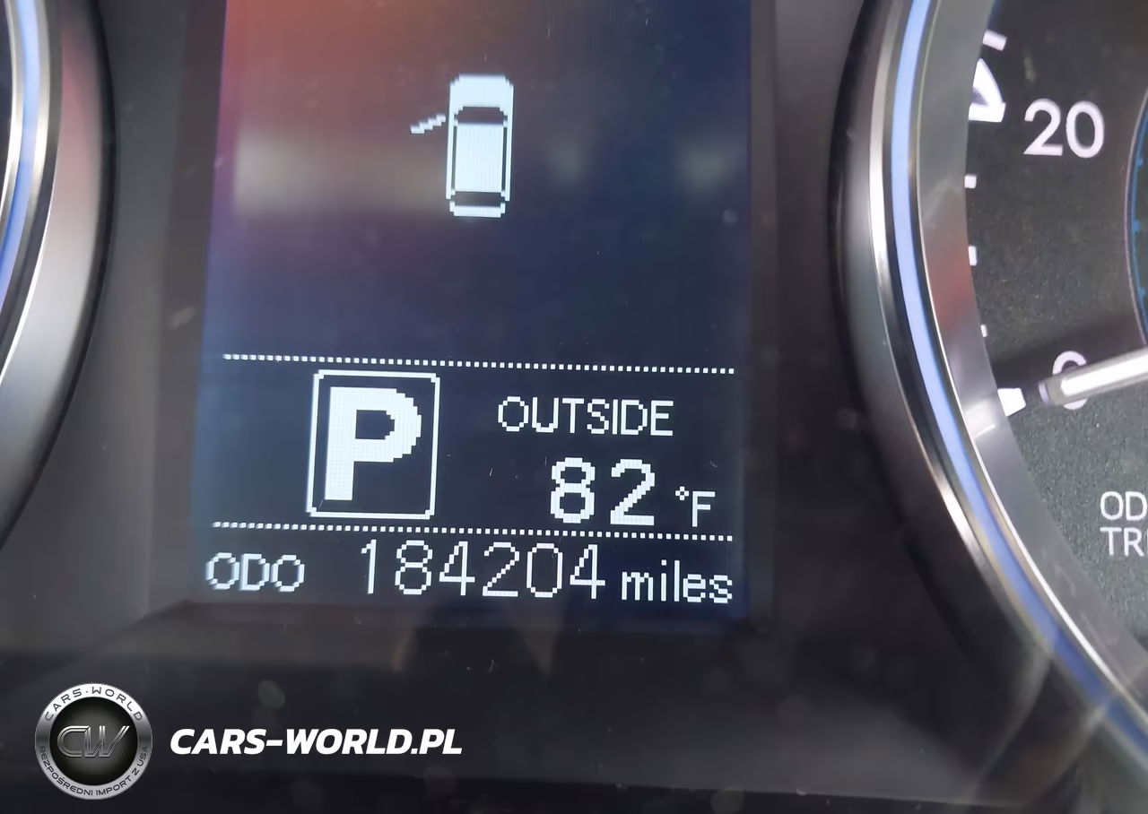 2014 Toyota Highlander Le Plus V6 VIN:5TDZKRFH3ES022887 - 16