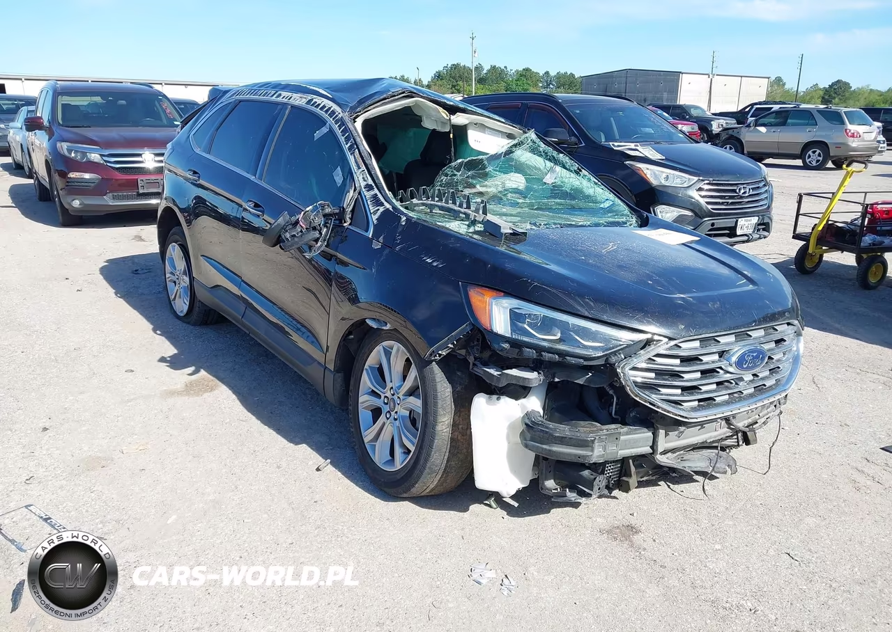 2022 Ford Edge Titanium – zdjęcie 1 z 11