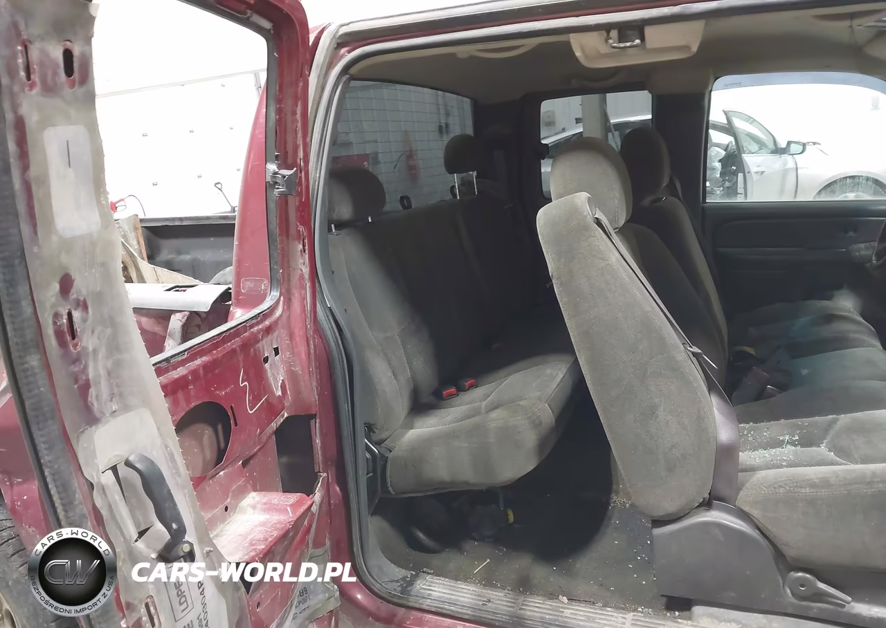 2004 Chevrolet Silverado 1500 Ls VIN:1GCEK19V24E374705 - 8