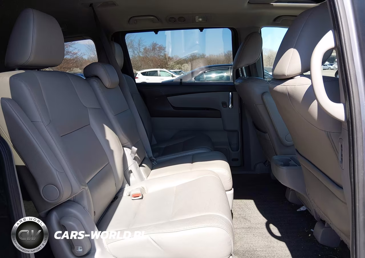 2015 Honda Odyssey Ex-L VIN:5FNRL5H6XFB092975 - 8