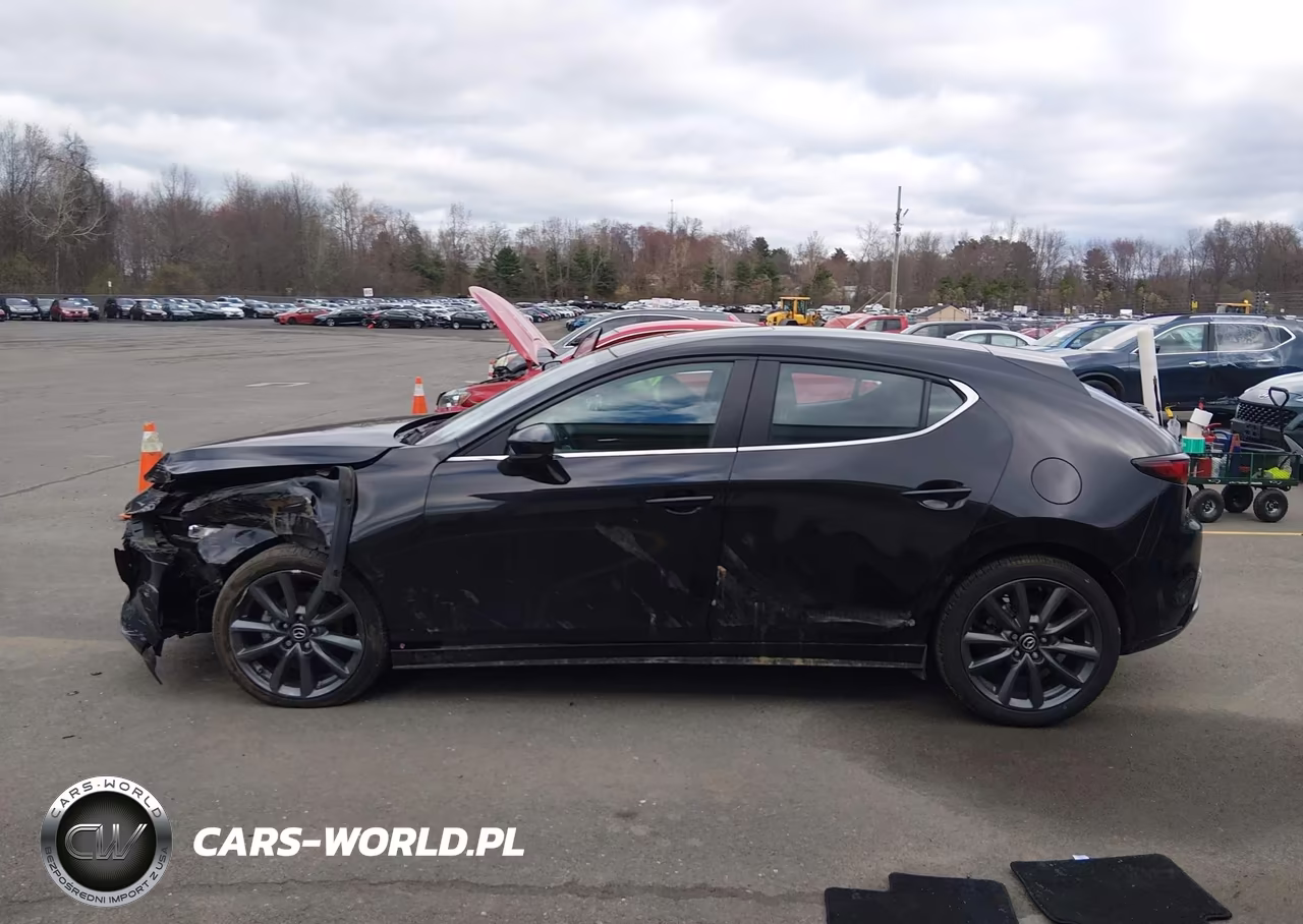 2025 Mazda Mazda3 2.5 S Preferred VIN:JM1BPALM9S1759137 - 14