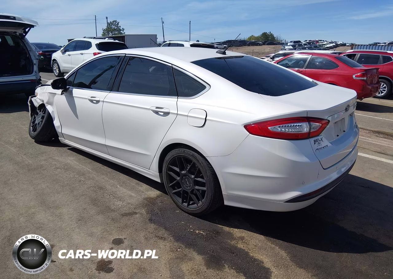 2014 Ford Fusion Se VIN:3FA6P0HD4ER198642 - 3