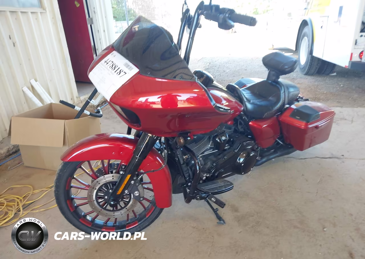 2018 Harley-Davidson Fltrxs Road Glide Special VIN:1HD1KTC16JB628072 - 2