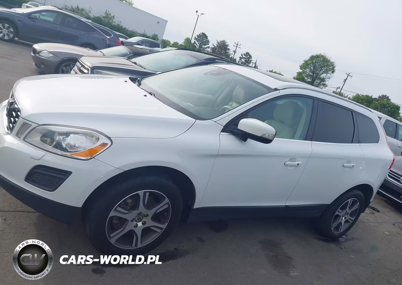 2013 Volvo Xc60 T6-T6 Platinum-T6 Premier Plus-T6 R-Design-T6 R-Design Platinum-T6 R-Design Premier Plus VIN:YV4902DZ0D2377219 - 14