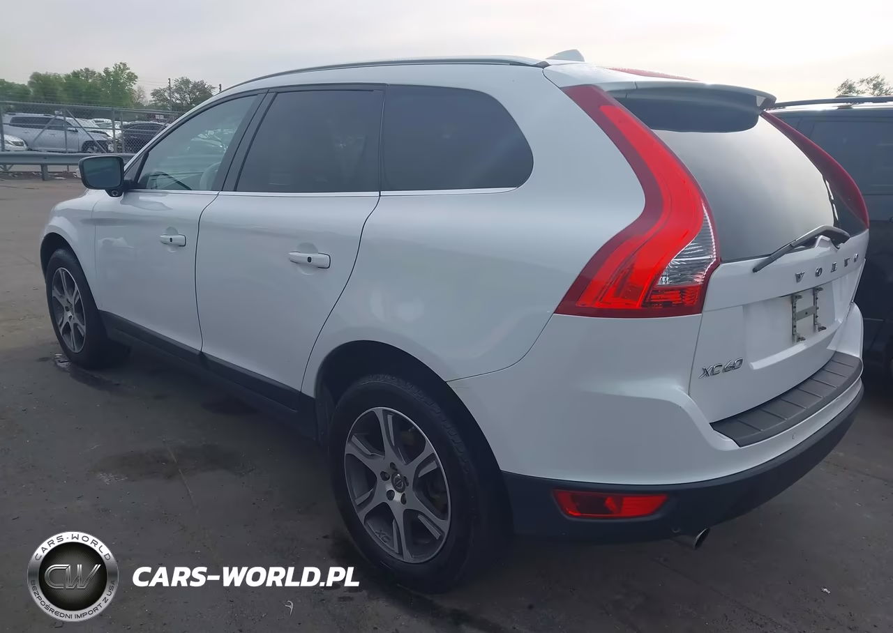 2013 Volvo Xc60 T6-T6 Platinum-T6 Premier Plus-T6 R-Design-T6 R-Design Platinum-T6 R-Design Premier Plus VIN:YV4902DZ0D2377219 - 3