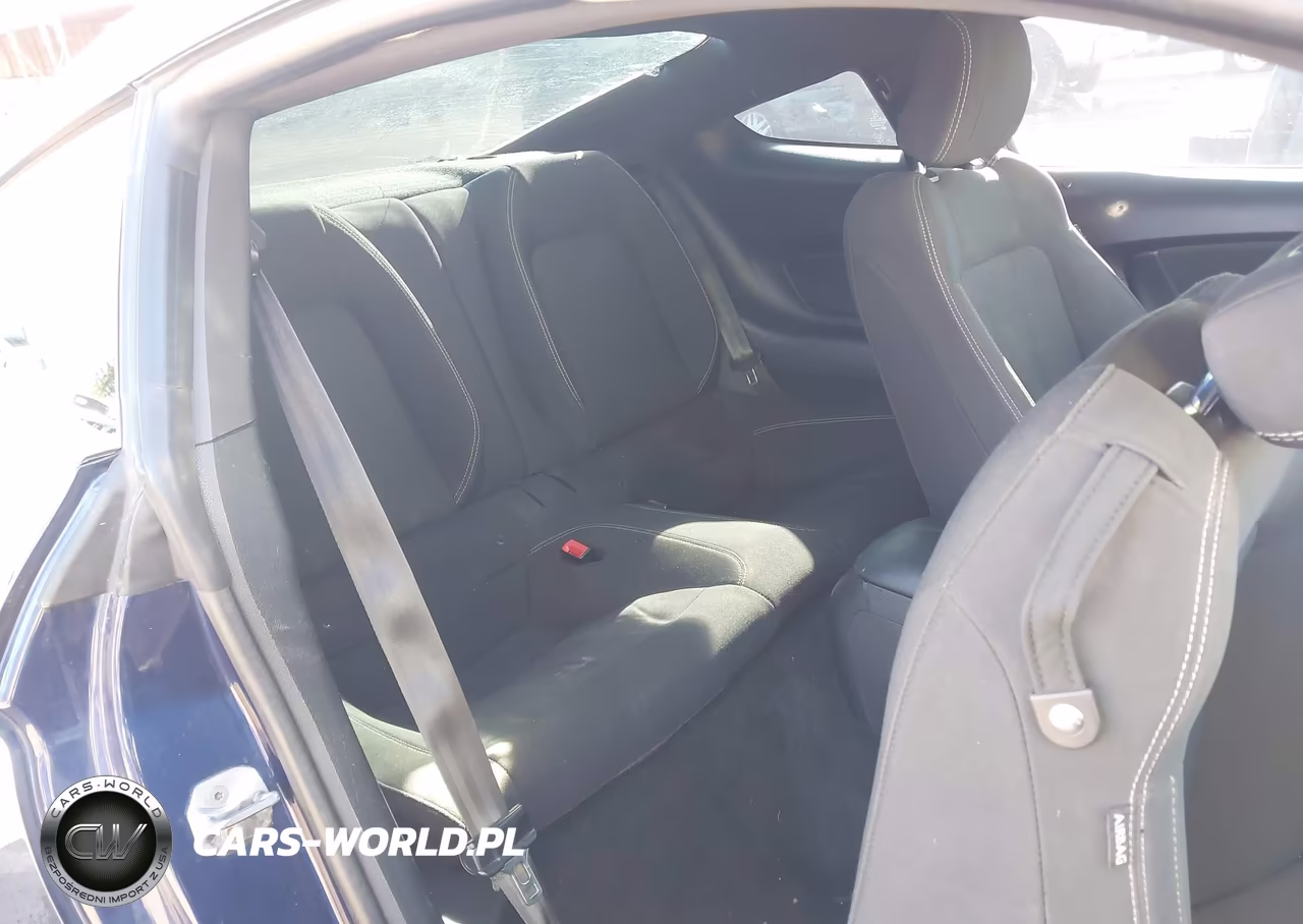 2018 Ford Mustang Ecoboost VIN:1FA6P8TH9J5109296 - 8