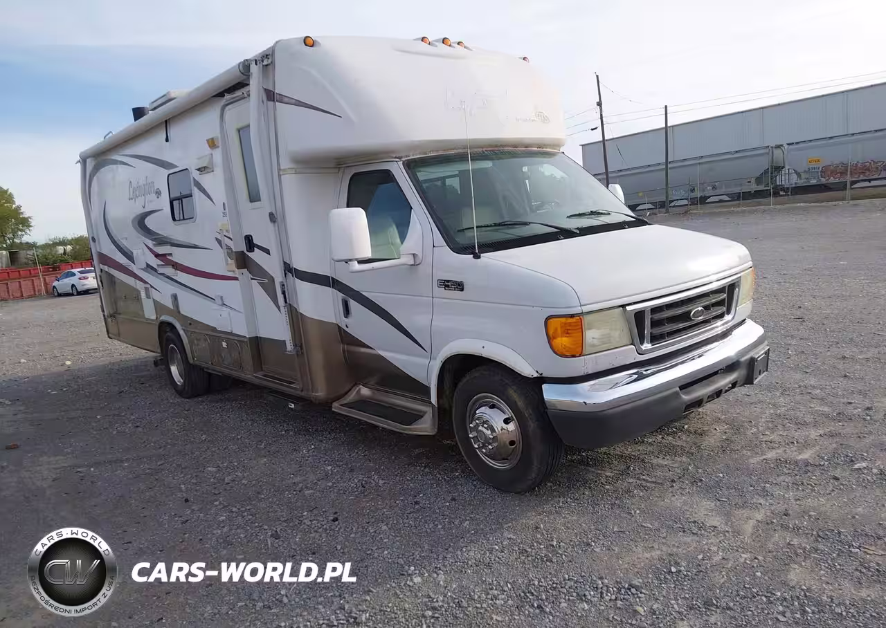 2005 Ford E-450 Cutaway