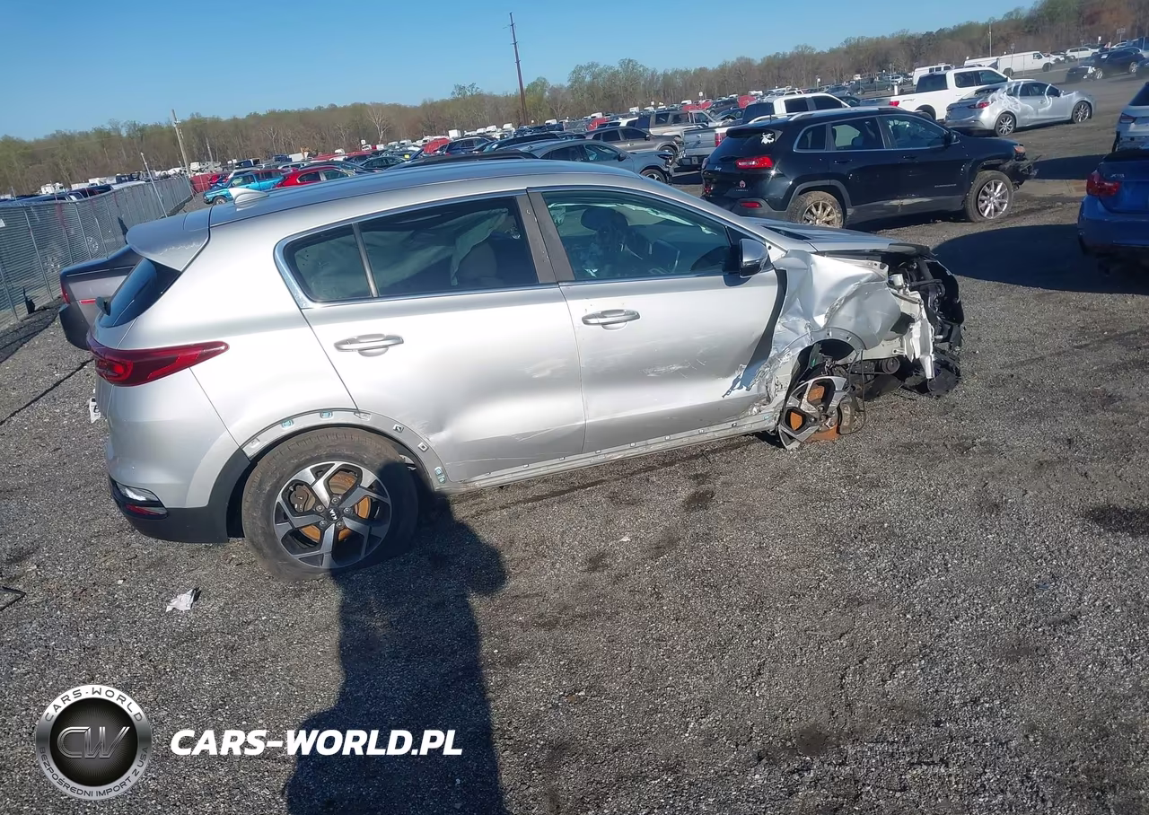 2020 Kia Sportage Lx VIN:KNDPMCAC9L7662622 - 4