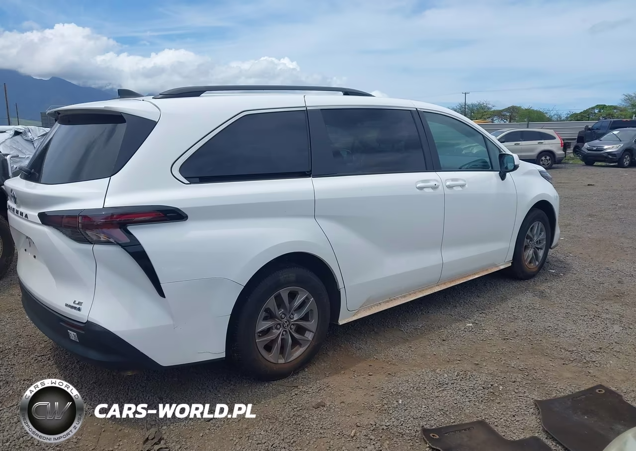 2024 Toyota Sienna Le VIN:5TDKRKEC0RS186940 - 4
