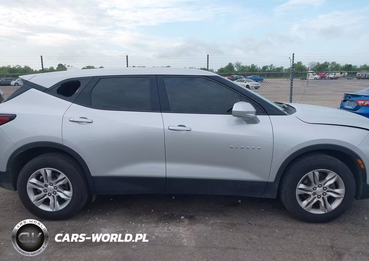 2019 Chevrolet Blazer VIN:3GNKBBRA5KS697047 - 13