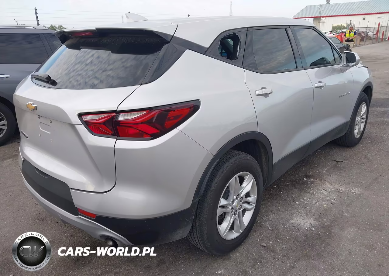 2019 Chevrolet Blazer VIN:3GNKBBRA5KS697047 - 4