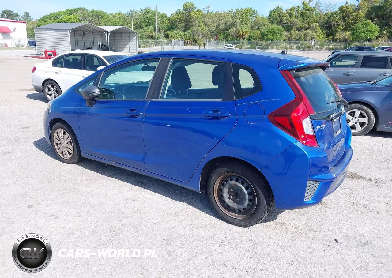 2015 Honda Fit Lx VIN:3HGGK5H5XFM768291 - 3