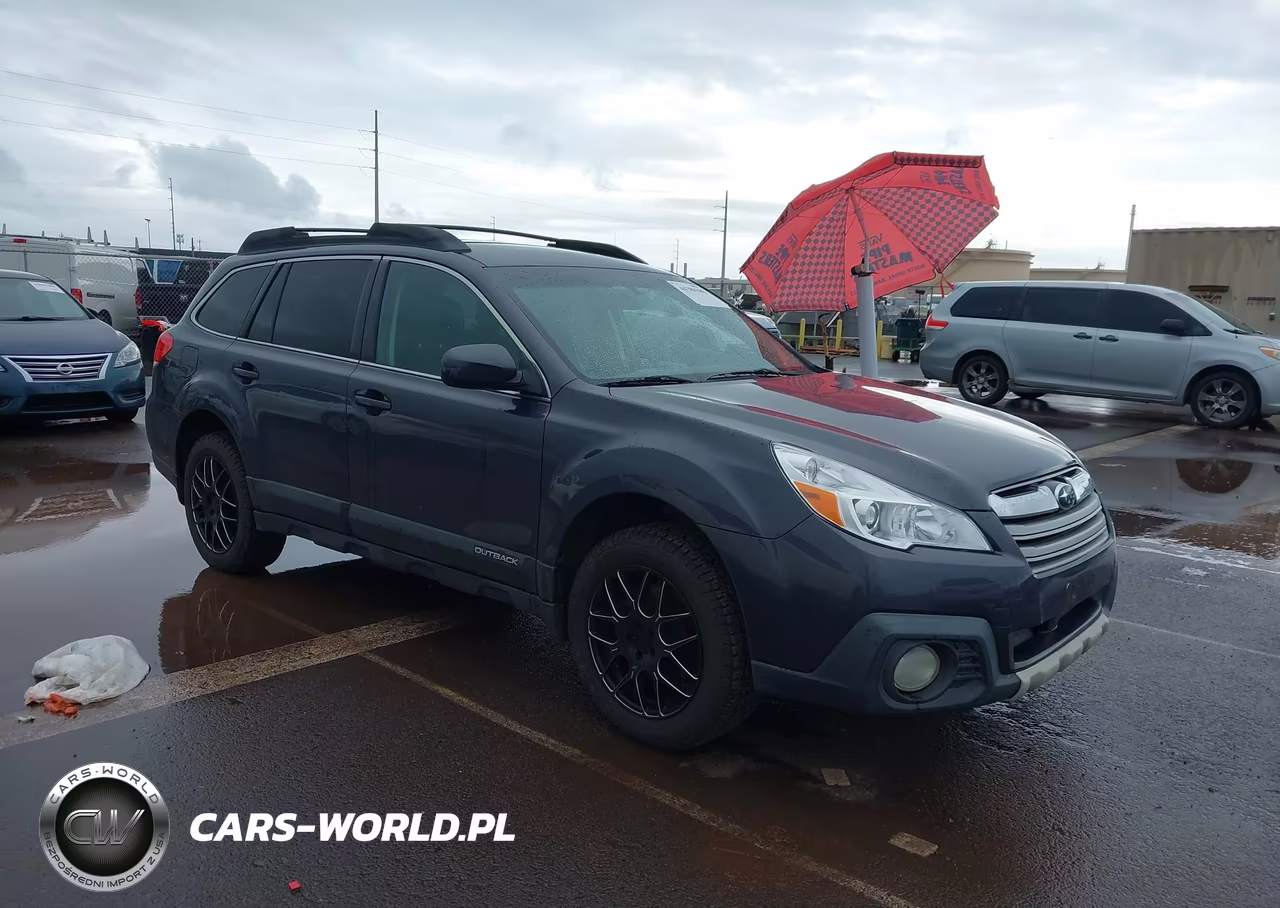 2013 Subaru Outback 3.6R Limited – zdjęcie 1 z 11