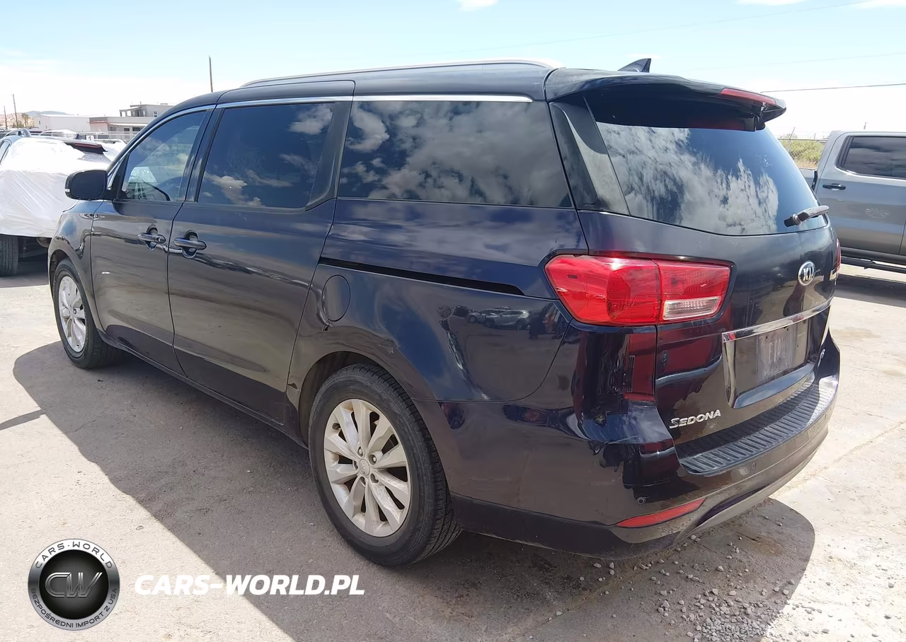 2018 Kia Sedona Ex VIN:KNDMC5C17J6373870 - 3