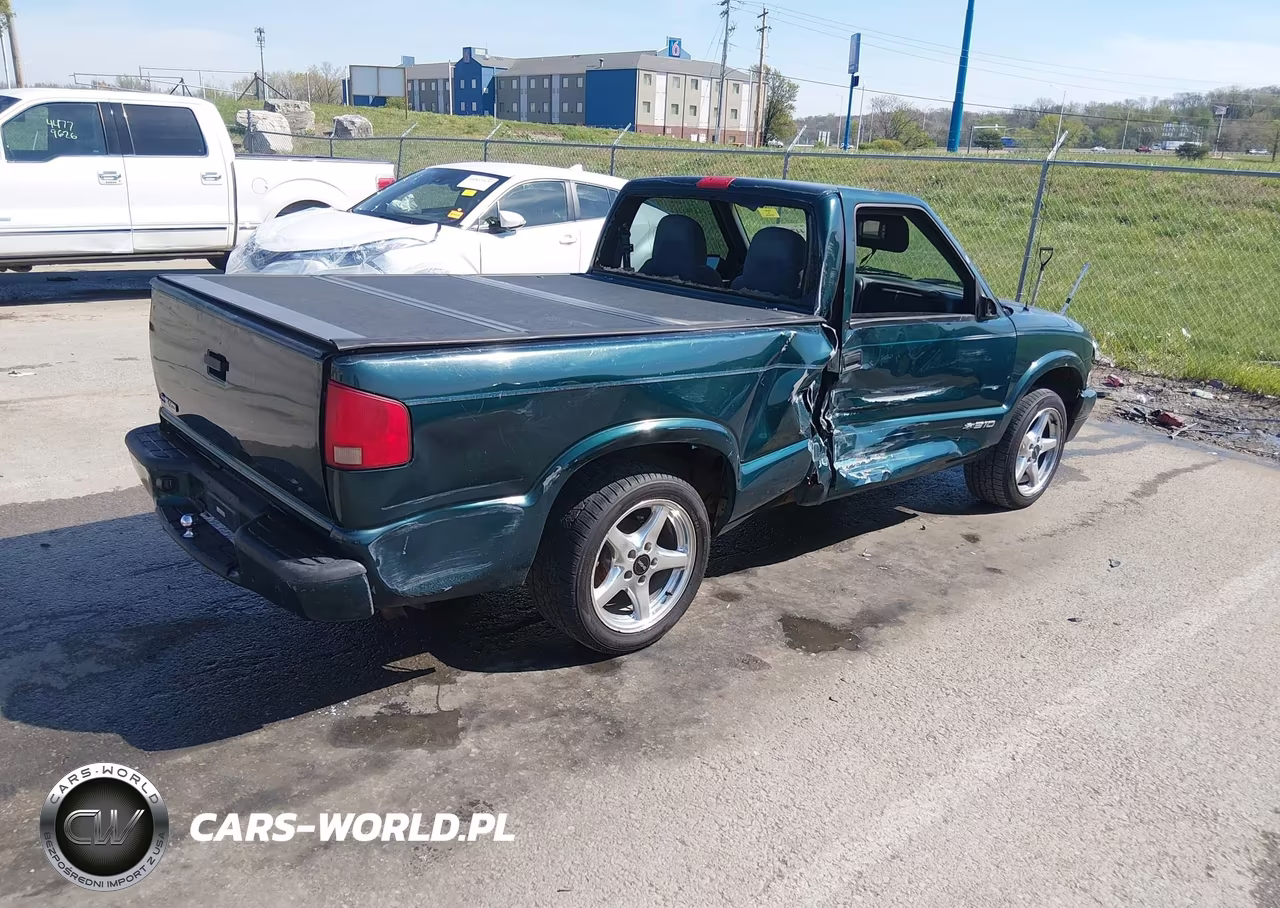 1998 Chevrolet S-10 Ls Fleetside VIN:1GCCS14X3WK163033 - 4