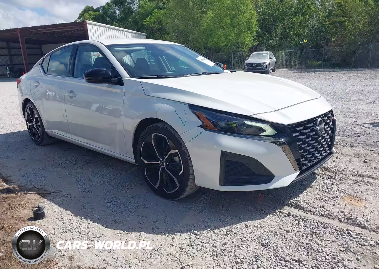 2025 Nissan Altima Sr Fwd