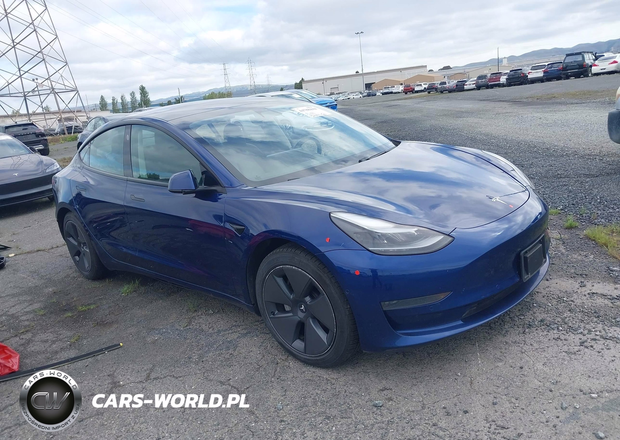 2021 Tesla Model 3 Standard Range Plus Rear-Wheel Drive