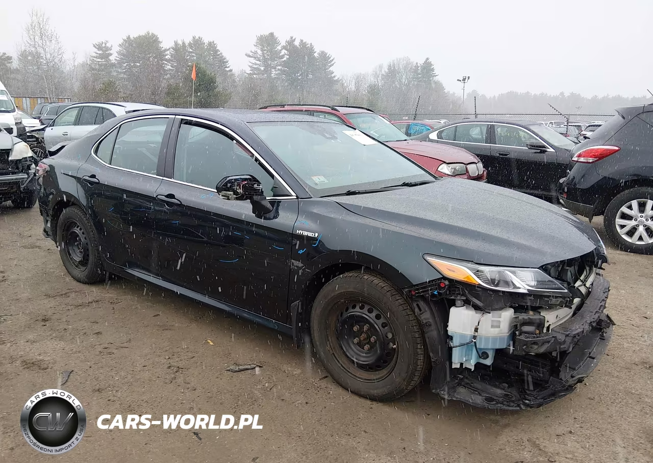 2021 Toyota Camry Le Hybrid