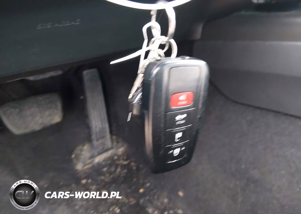 2021 Toyota Camry Le Hybrid VIN:4T1H31AK8MU022564 - 11