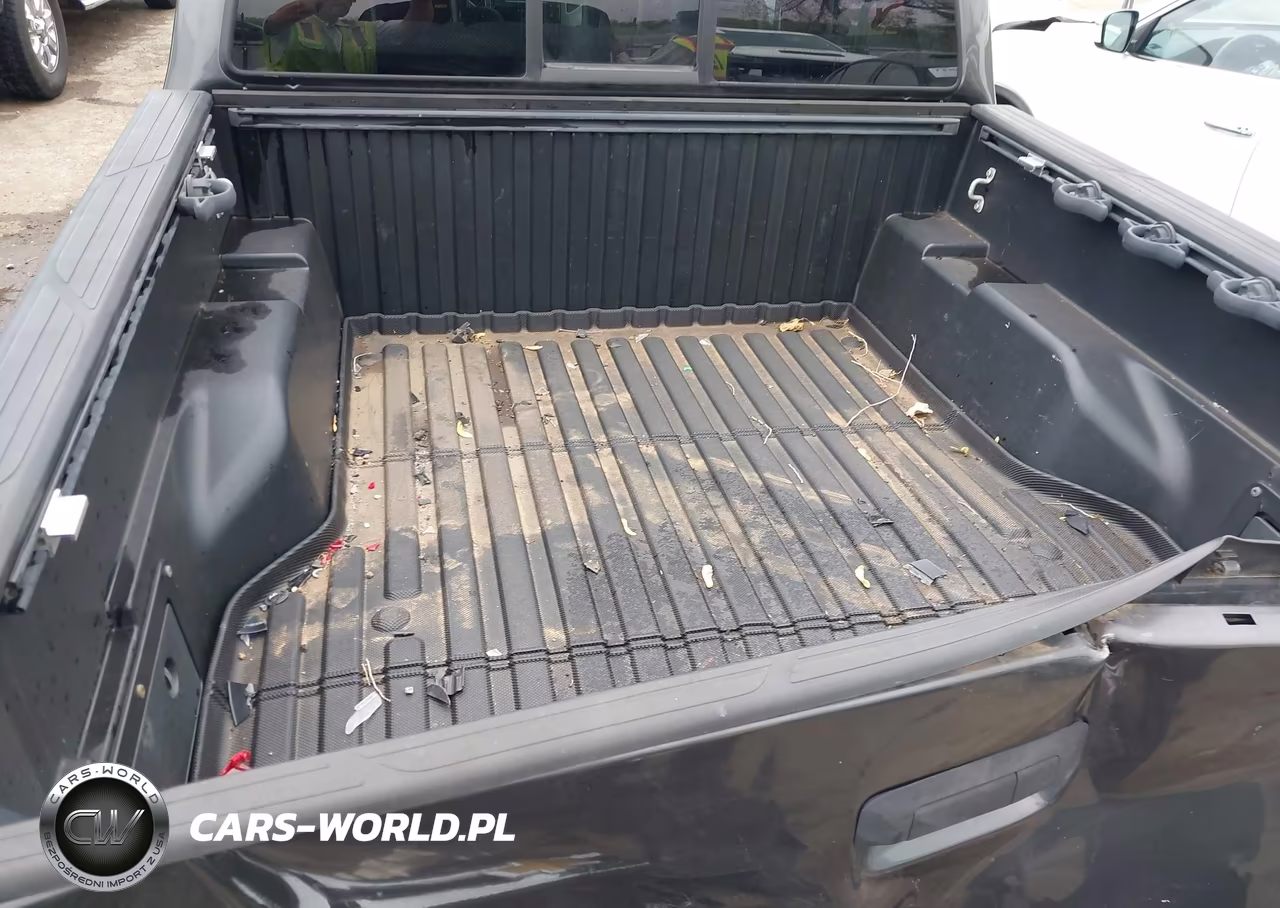 2013 Toyota Tacoma Prerunner V6 VIN:3TMJU4GN1DM151286 - 18